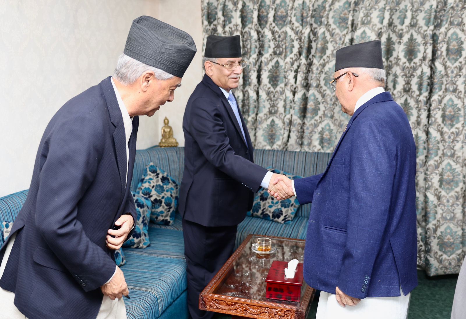 नेपाल के उपचुनाव में मुख्य पार्टियों को लगा झटका