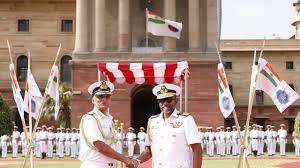 श्रीलंका नौसेना के कमांडर वाइस एडमिरल प्रियंता परेरा ने आज कोच्चि में दक्षिणी नौसेना कमान का दौरा किया।