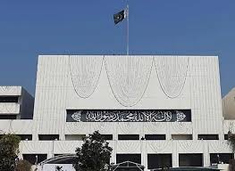 पाकिस्तान में अब कोई भी जीवनभर के लिए संसद के अयोग्य नहीं रहेगा, विधेयक पारित