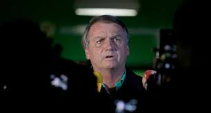 ब्राजील के पूर्व राष्ट्रपति जायर बोल्सोनारो के चुनाव लड़ने पर प्रतिबंध