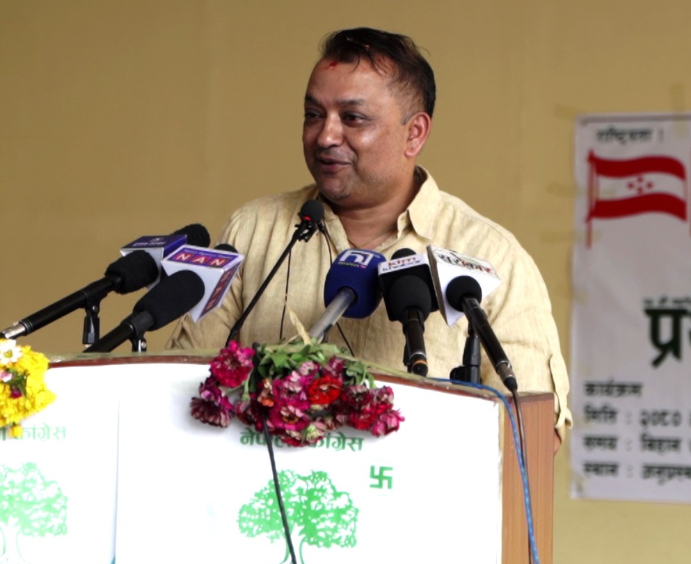 नेपाली कांग्रेस में देउबा को संसदीय दल के नेतृत्व से हटाने के लिए महामंत्री थापा सक्रिय