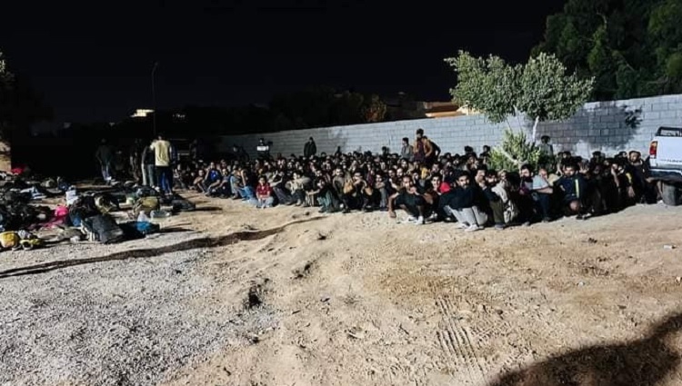 पूर्वी लीबिया में मानव तस्करों के चंगुल से छुड़ाए गए 385 पाकिस्तान के नागरिक