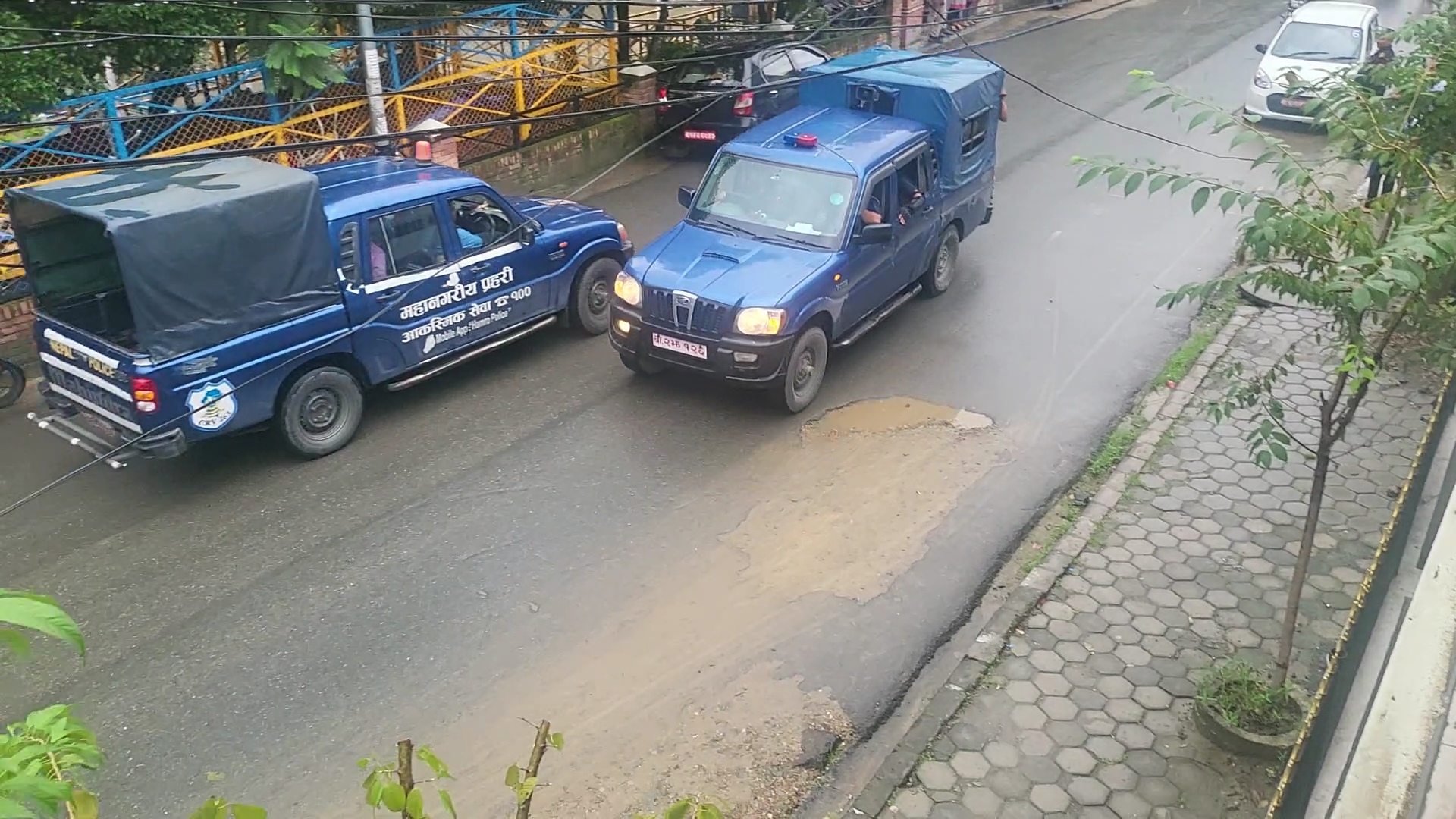 नेपाल में जेल से भागे 212 कैदियों में से 194 पकड़े गए