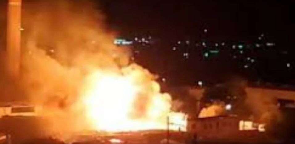 यमन की राजधानी सना के गैस स्टेशन में शक्तिशाली विस्फोट