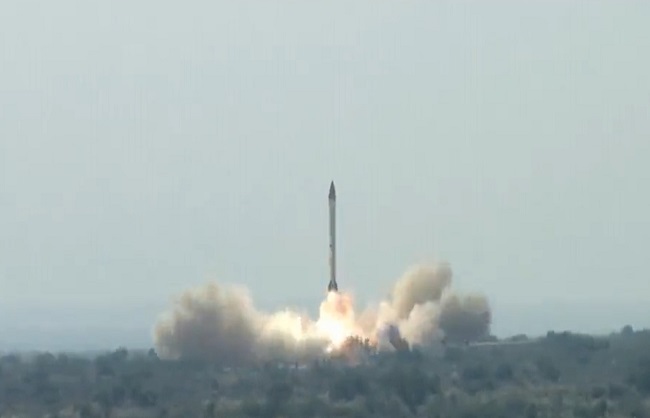 पाकिस्तान ने किया 'अबाबील' बैलिस्टिक मिसाइल का परीक्षण, भारत भी जद में