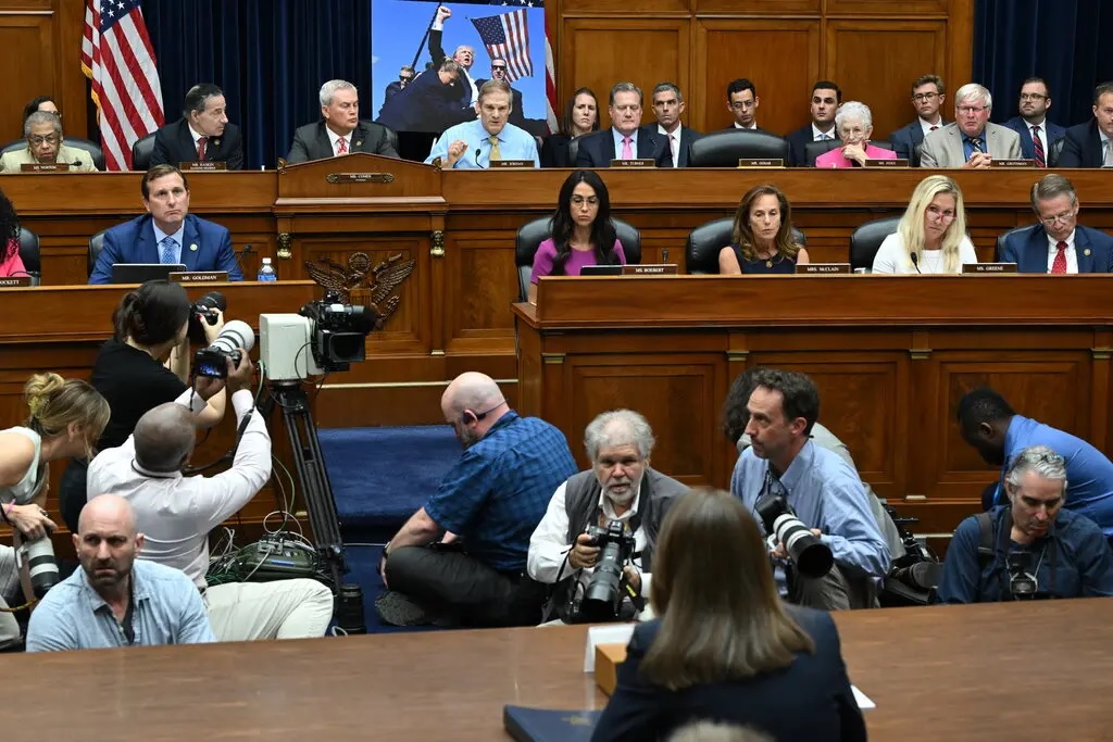 रोनाल्ड रोवे संभालेंगे अमेरिकी सीक्रेट सर्विस की कमान, निदेशक चीटल का इस्तीफा