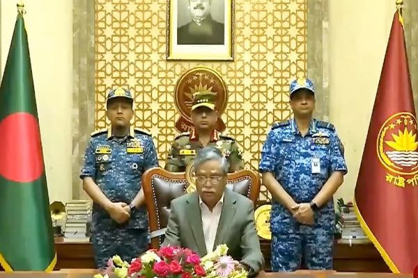 बांग्लादेश के राष्ट्रपति ने कहा, संसद भंग कर अंतरिम सरकार बनाई जाएगी