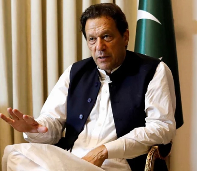 इमरान खान की पार्टी ने सरकार के साथ बातचीत रोकी 