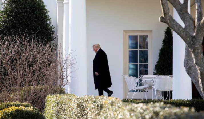 अमेरिका अब स्टील और एल्युमीनियम के आयात पर लगाएगा 25 प्रतिशत टैरिफ