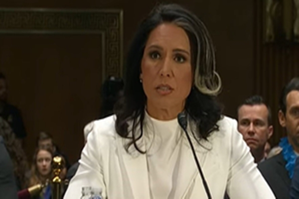 तुलसी गबार्ड ने अमेरिका के प्रमुख जासूस को डीएनआई नियुक्त किया