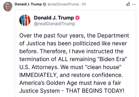 ट्रम्प का एक और कड़ा फैसलाः बाइडेन युग के सभी अटॉर्नी को बर्खास्त करने का आदेश