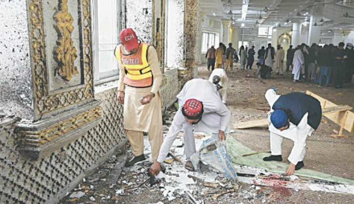 पाकिस्तान के खैबर पख्तूनख्वा में विस्फोट के बाद सुरक्षा बलों ने वजीरस्तान में छह आतंकवादियों को मार गिराया