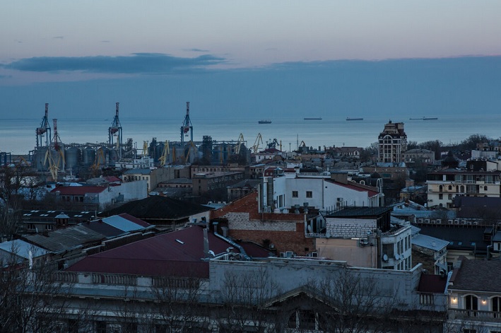  व्हाइट हाउस को झटका, काला सागर समझौते को लागू करने पर क्रेमलिन की शर्त, जेलेंस्की ने कहा-यह धोखा