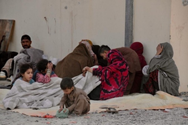 पाकिस्तान ने 1 अप्रैल से अब तक 11,000 से अधिक अफगान शरणार्थियों को वापस भेजा: मंत्री