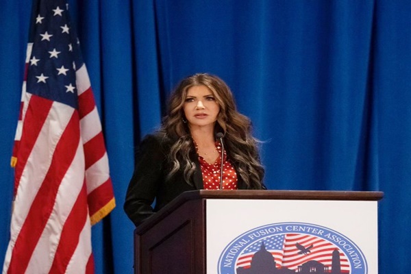 ट्रम्प प्रशासन ने हार्वर्ड विश्वविद्यालय के विदेशी छात्रों के नामांकन पर लगाया रोक