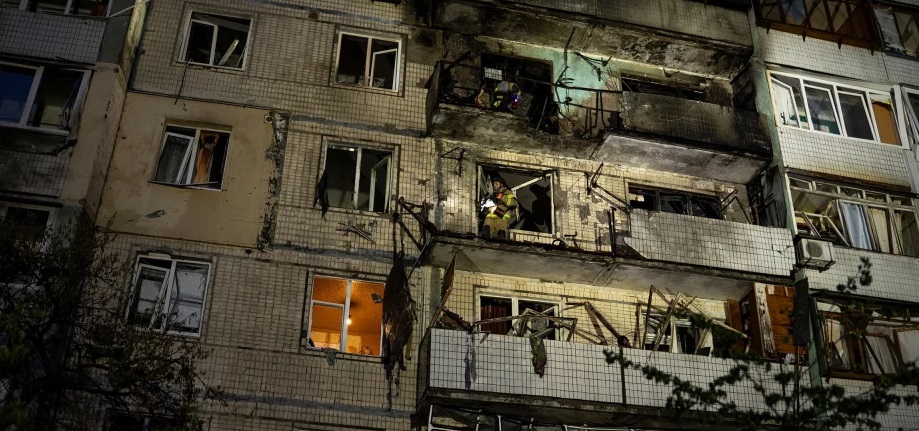 रूस ने यूक्रेन में मचाई तबाही, राजधानी कीव में त्राहिमाम-त्राहिमाम