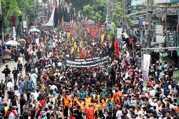 बांग्लादेश में पवित्र आशूरा मनाया गया, ढाका में निकला ताजिया जुलूस