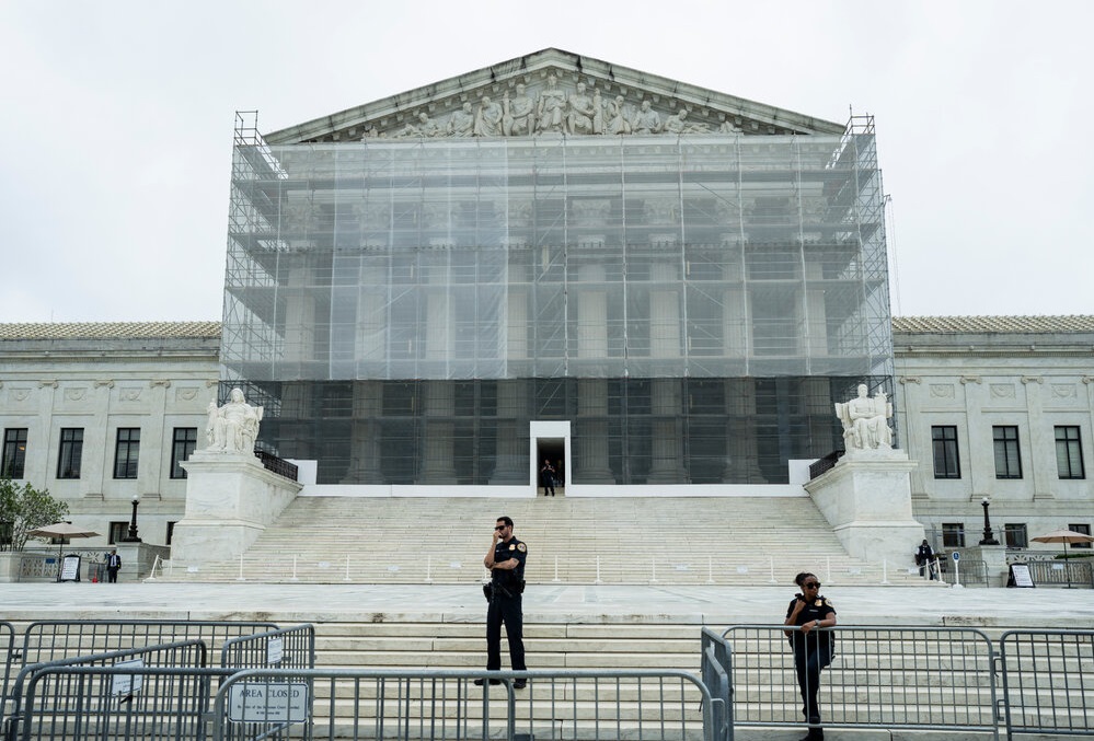 अमेरिका में संघीय कर्मचारियों की छंटनी का रास्ता साफ, सुप्रीम कोर्ट के फैसले से ट्रंप के हाथ खुले