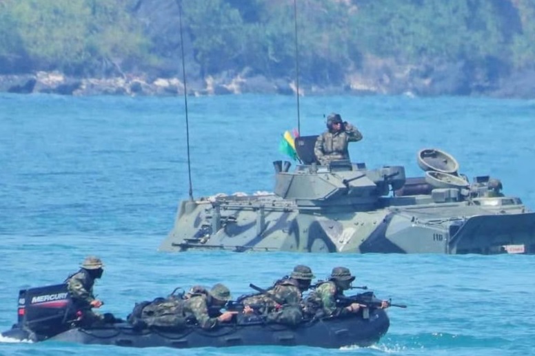 थाईलैंड-कंबोडिया में सैन्य टकराव के तीसरे दिन मुआंग सीमा पर घमासान