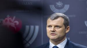 लिथुआनिया के प्रधानमंत्री गिंटौटास पलुकास का इस्तीफा, पूरी कैबिनेट भंग