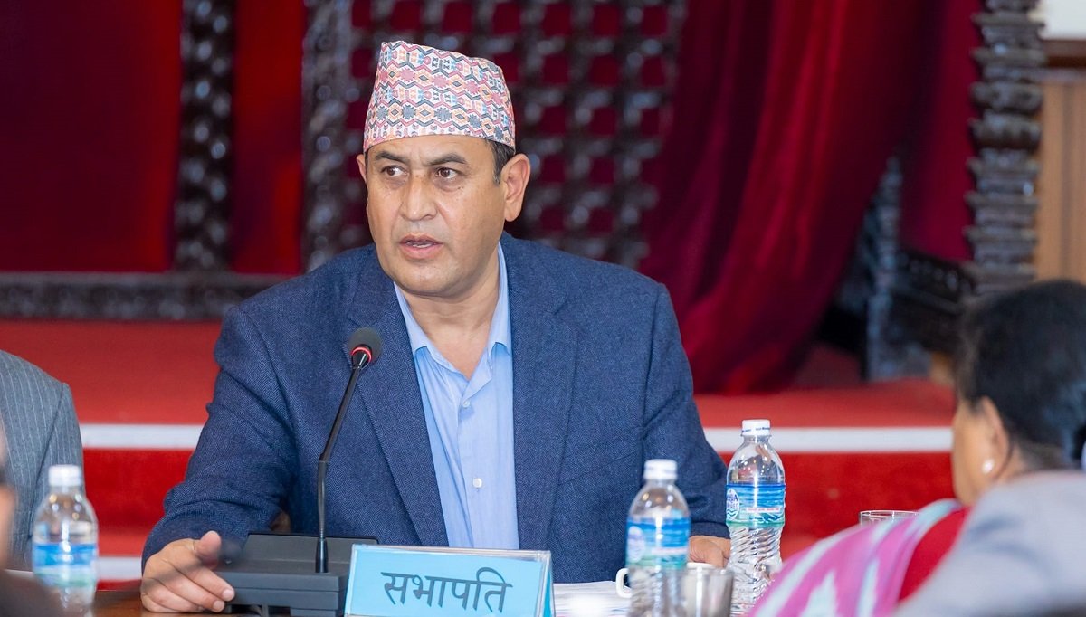 सिविल सर्विस विधेयक में गड़बड़ी करने के लिए संसदीय समिति के अध्यक्ष और सचिव ही दोषी पाए गए