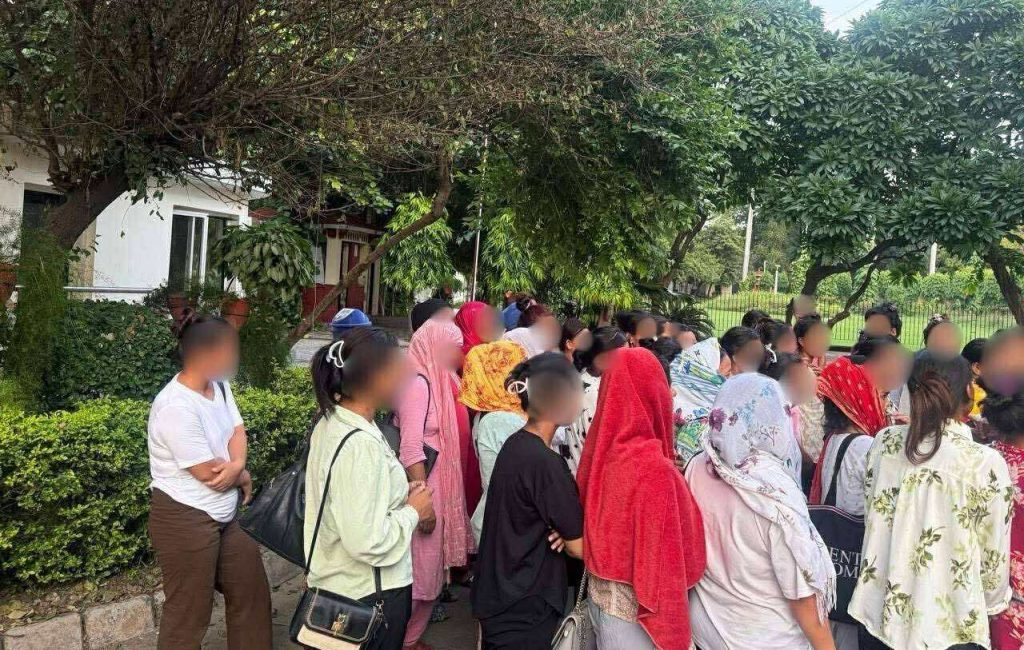 दिल्ली एयरपोर्ट से 40 नेपाली महिलाओं को डिपोर्ट करके वापस भेजा गया