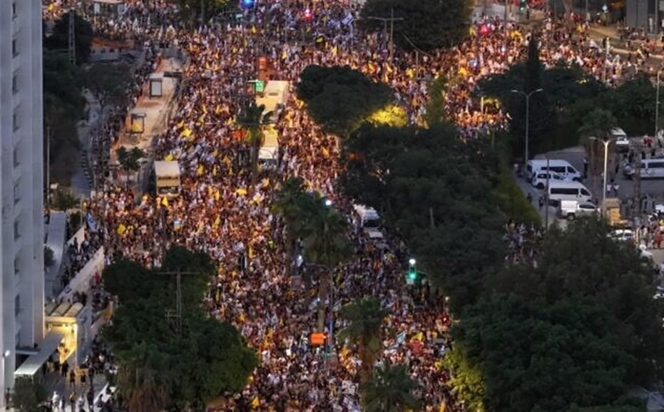 आईडीएफ ने गाजा के खान यूनिस में सशस्त्र आतंकवादी सेल का सफाया किया, इजराइल में बंधकों के परिजनों का प्रदर्शन