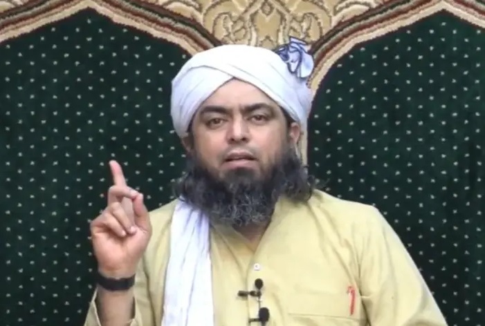  पाकिस्तान में विवादास्पद धार्मिक विद्वान इंजीनियर मिर्जा गिरफ्तार