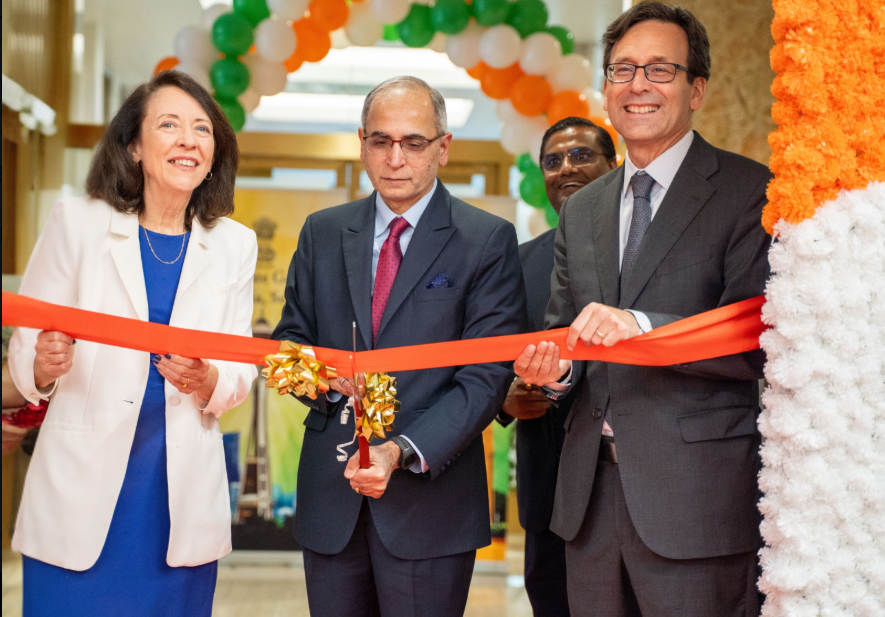 सिएटल में भारतीय वाणिज्य दूतावास के नए परिसर का राजदूत विनय क्वात्रा ने किया उद्घाटन