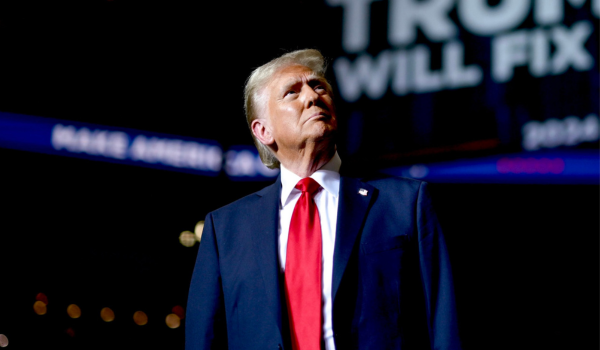  वेनेजुएला गिरोह पर सैन्य हमला: ट्रंप ने ड्रग कार्टेलों के लिए चेतावनी बताया