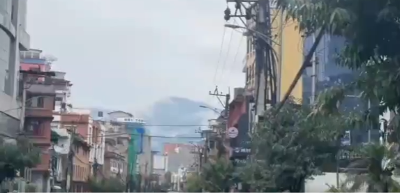 नेपाल में अंतरिम सरकार को लेकर अहम वार्ता: राष्ट्रपति, सेना प्रमुख और जेनरेशन जेड के नेता आमने-सामने