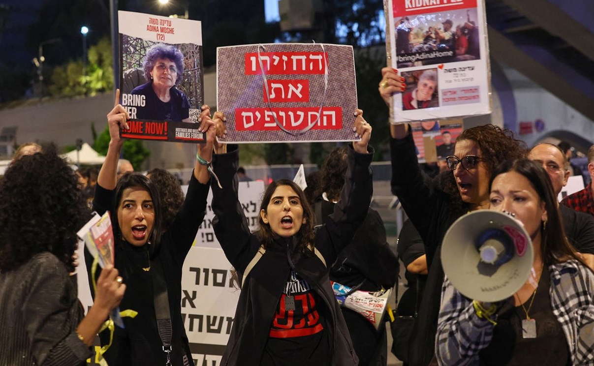 अपनों के लिए धड़का इजराइल का दिल