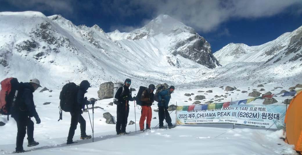 नेपाल&ndash;चीन सीमा पर उत्तरी कोरला नाका से ऊपरी मुस्तांग की यात्रा के लिए विदेशी नागरिकों के लिए प्रतिदिन 50 अमेरिकी डॉलर शुल्क निर्धारित