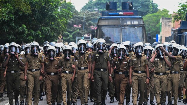 &ldquo;चक्रवात दित्वा के बाद श्रीलंका के 200 मिलियन डॉलर त्वरित सहायता अनुरोध पर विचार कर रहा है आईएमएफ&rdquo;