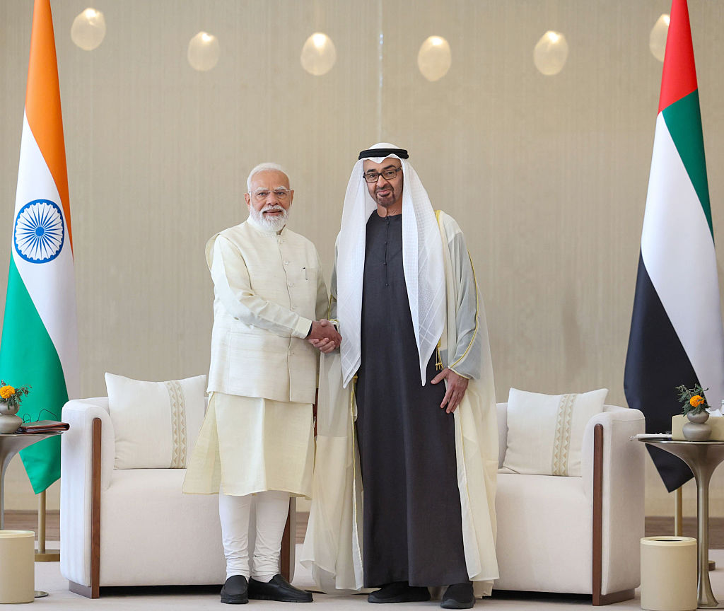 यूएई के राष्ट्रपति ने प्रधानमंत्री मोदी को ऐतिहासिक उपलब्धि पर बधाई दी