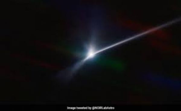 Asteroid struck by NASA spacecraft leaves 10,000 km trail