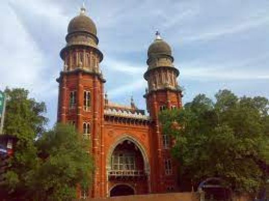 Militants block road linking Khyber Pakhtunkhwa, Gilgit Baltistan; demand release of accomplices