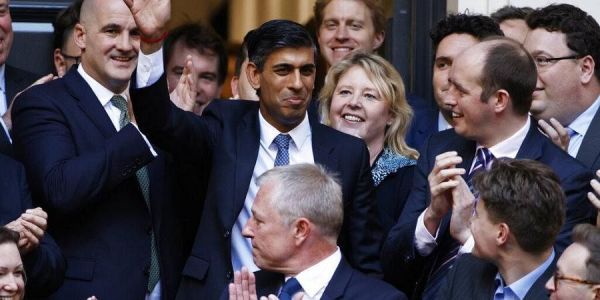 Infosys co-founder Narayana Murthy congratulates son-in-law Rishi Sunak on his win