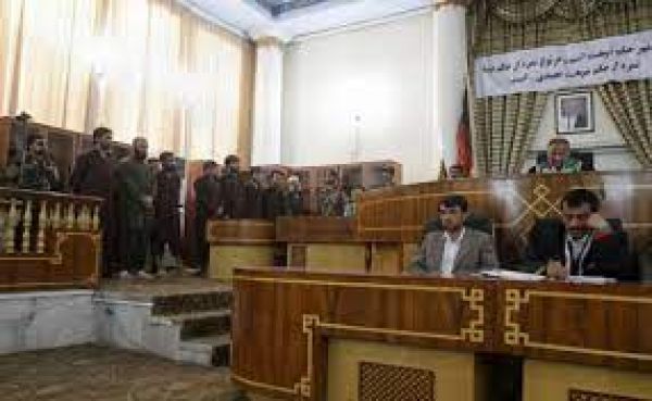 अफगानिस्तान में अब सिर्फ इस्लामी कानून