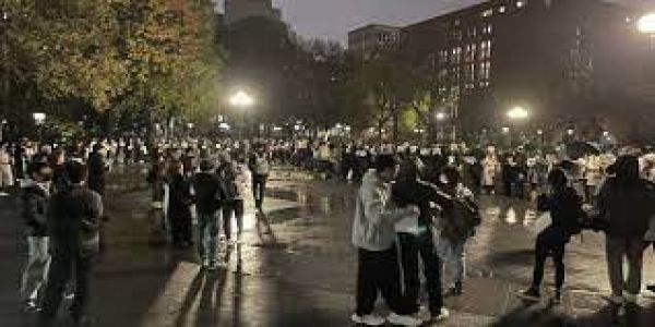 सोमालिया की राजधानी में राष्ट्रपति भवन के पास होटल पर आतंकी हमला, चार मरे