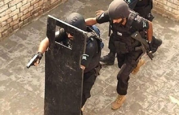 आतंकियों के कब्जे से आतंकवाद विरोधी केंद्र मुक्त कराने में पाक सेना के पसीने छूटे