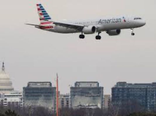 अमेरिका में खराब मौसम से तीन हजार से अधिक उड़ानें प्रभावित