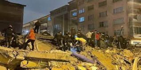 भूकंप से तुर्किये, सीरिया में रूह कांपी, अब तक 4,000 से ज्यादा लोगों की मौत