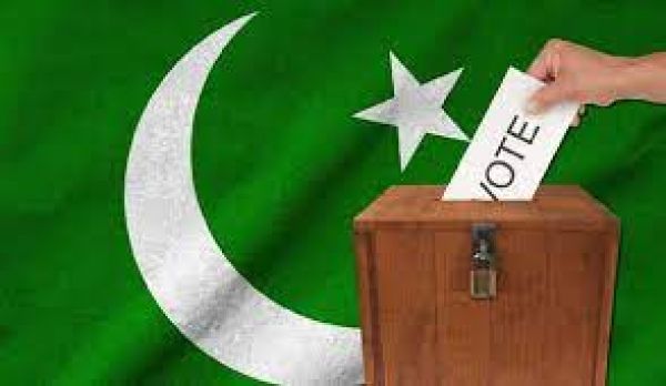 पाकिस्तान के पंजाब प्रांत में राजनीतिक गहमागहमी तेज, विधानसभा चुनाव 30 अप्रैल को