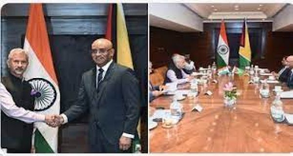गुयाना में सूरीनाम के विदेश मंत्री से एस जयशंकर ने की मुलाकात