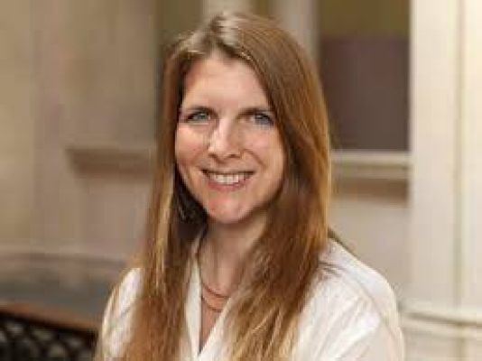 ब्रिटेन ने पाकिस्तान में पहली महिला उच्चायुक्त नियुक्त किया