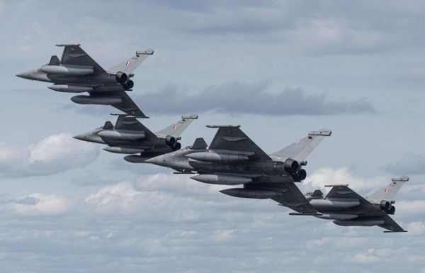 पेरिस में गूंजा 'सारे जहां से अच्छा हिन्दोस्तां हमारा', 14 जुलाई को मोदी होंगे बैस्टिल डे परेड के मुख्य अतिथि