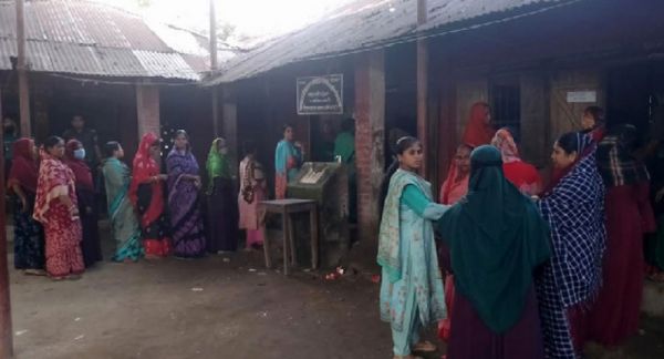 बांग्लादेश में चटगांव-10 सीट पर उपचुनाव के लिए मतदान शुरू