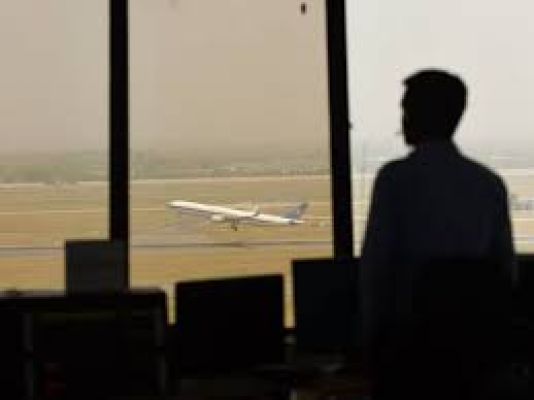 दिल्ली जा रहा भारतीय युवक 5.5 लाख रुपये सहित काठमांडू एयरपोर्ट से गिरफ्तार