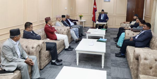 नेपाल में संसद को सुचारू करने के लिए बुलाई गई सर्वदलीय बैठक बेनतीजा